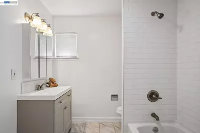 5800 48th Ave, Sacramento, CA 95823 - Photo 12