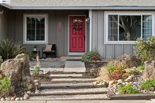 33136 Arizona, Union City, CA 94587 - Photo 8