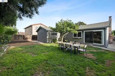 33136 Arizona, Union City, CA 94587 - Photo 58