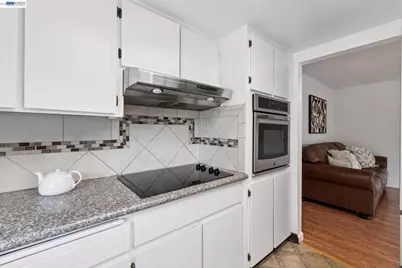 33136 Arizona, Union City, CA 94587 - Photo 30
