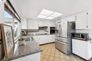 33136 Arizona, Union City, CA 94587 - Photo 22