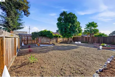 59 Lafayette Ave, Hayward, CA 94544 - Photo 42
