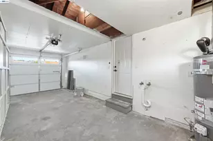 59 Lafayette Ave, Hayward, CA 94544 - Photo 32
