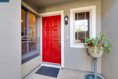131 Ironwood, Oakland, CA 94605 - Photo 6