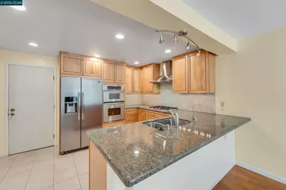 131 Ironwood, Oakland, CA 94605 - Photo 12
