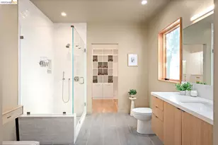 2241 Glen Ave, Berkeley, CA 94709 - Photo 20