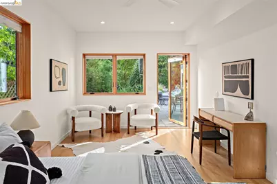 2241 Glen Ave, Berkeley, CA 94709 - Photo 18