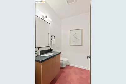 2241 Glen Ave, Berkeley, CA 94709 - Photo 30
