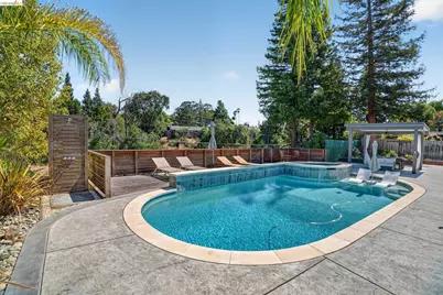 2936 Madeira Way, Pleasant Hill, CA 94523 - Photo 24