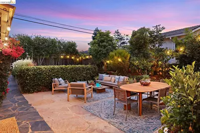 282 Grizzly Peak Blvd, Kensington, CA 94708 - Photo 6
