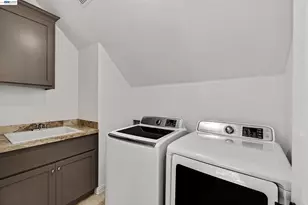 1015 Greenbrier Ct, San Leandro, CA 94577 - Photo 12