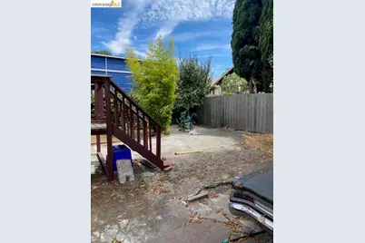 987 Yerba Buena Ave, Oakland, CA 94608 - Photo 10