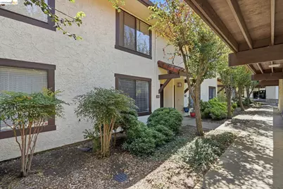 205 Del Valle Cir, El Sobrante, CA 94803 - Photo 1