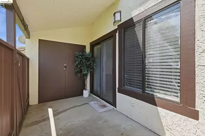 205 Del Valle Cir, El Sobrante, CA 94803 - Photo 22
