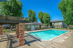 1133 Meadow Ln, Concord, CA 94520 - Photo 20