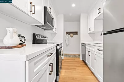 1133 Meadow Lane #34, Concord, CA 94520 - Photo 4