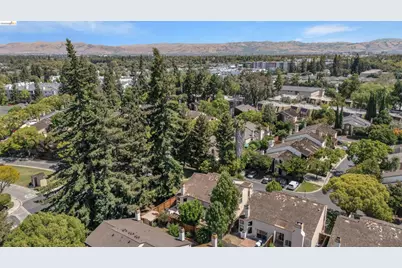 4826 La Fiesta Pl, San Jose, CA 95129 - Photo 44