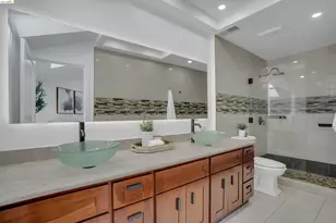 4826 La Fiesta Pl, San Jose, CA 95129 - Photo 26