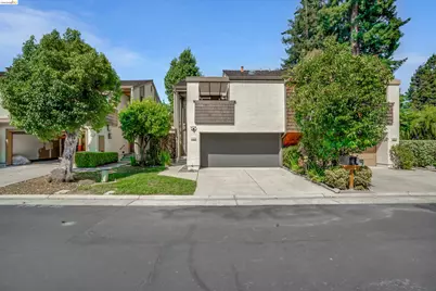 4826 La Fiesta Pl, San Jose, CA 95129 - Photo 6