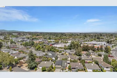 4826 La Fiesta Pl, San Jose, CA 95129 - Photo 46