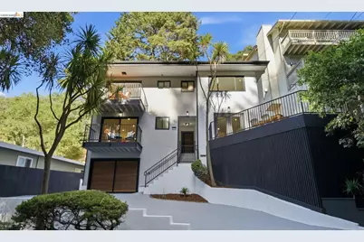 6334 Doran Dr, Oakland, CA 94611 - Photo 2