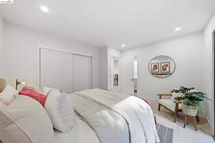 6334 Doran Dr, Oakland, CA 94611 - Photo 30