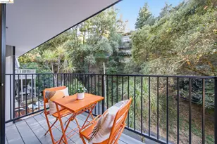 6334 Doran Dr, Oakland, CA 94611 - Photo 32
