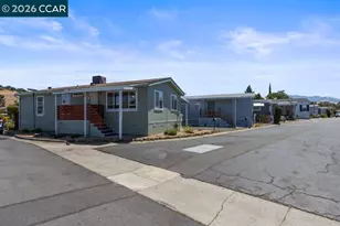 77 Donald Ln, Concord, CA 94518 - Photo 2