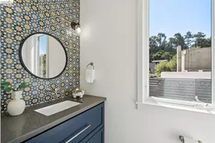 915 Grosvenor Pl, Oakland, CA 94610 - Photo 6
