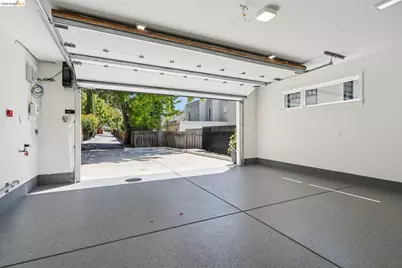 915 Grosvenor Place, Oakland, CA 94610 - Photo 82