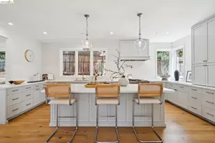 915 Grosvenor Pl, Oakland, CA 94610 - Photo 20