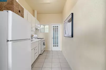 2150 35th Ave, Oakland, CA 94601 - Photo 6