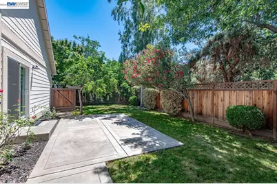 282 Del Valle Ct, Pleasanton, CA 94566 - Photo 44