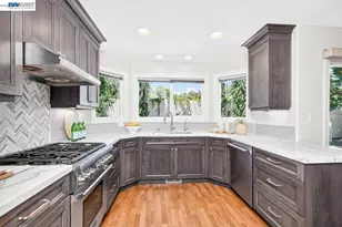 282 Del Valle Ct, Pleasanton, CA 94566 - Photo 16