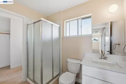 14544 Tiburon Rd, San Leandro, CA 94577 - Photo 12