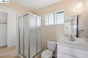 14544 Tiburon Rd, San Leandro, CA 94577 - Photo 12