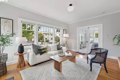 6426 Benvenue Ave #1, Oakland, CA 94618 - Photo 10