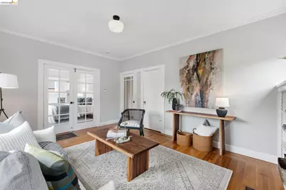 6426 Benvenue Ave #1, Oakland, CA 94618 - Photo 12