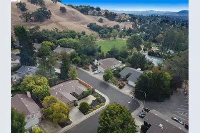 533 Eagle Nest Dr, Martinez, CA 94553 - Photo 36