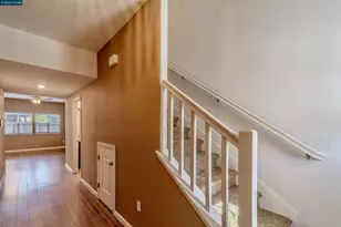 723 Phillipi Wy., Sacramento, CA 95838 - Photo 6