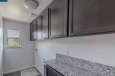 723 Phillipi Way, Sacramento, CA 95838 - Photo 18