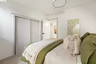 201 Beauforest Dr, Oakland, CA 94611 - Photo 32