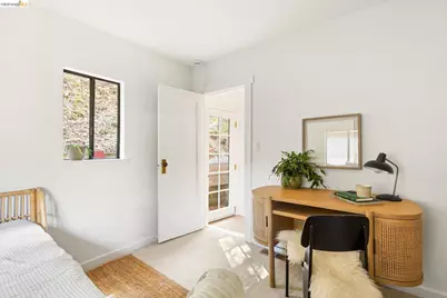 201 Beauforest Dr, Oakland, CA 94611 - Photo 34