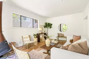 201 Beauforest Dr, Oakland, CA 94611 - Photo 8