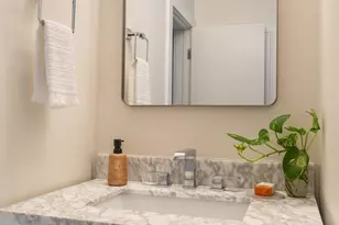 201 Beauforest Dr, Oakland, CA 94611 - Photo 34