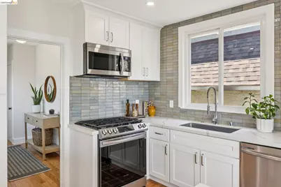 218 Cambridge Ave, Kensington, CA 94708 - Photo 34