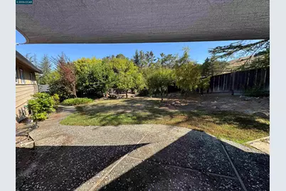1167 Larch Ave, Moraga, CA 94556 - Photo 14