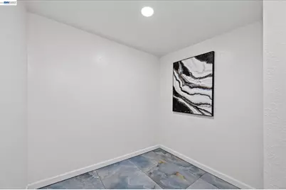 6077 Skyline Blvd, Oakland, CA 94611 - Photo 28
