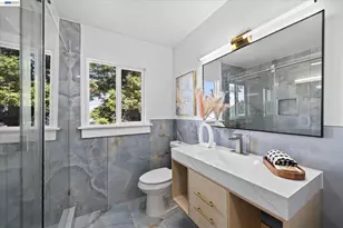 6077 Skyline Blvd, Oakland, CA 94611 - Photo 24