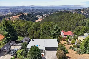 6077 Skyline Blvd, Oakland, CA 94611 - Photo 42